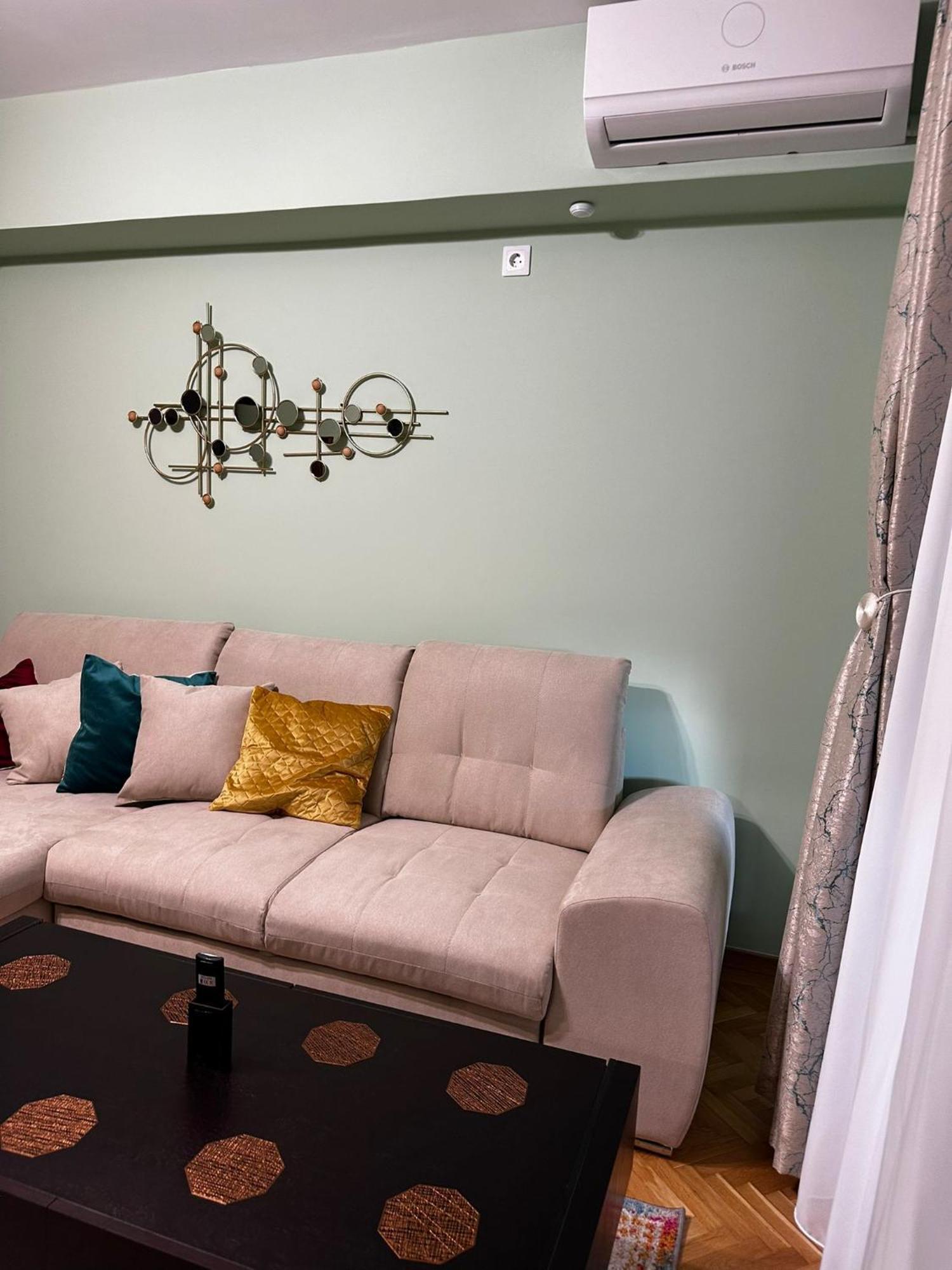 Sofiart Apartment Bucureşti Ngoại thất bức ảnh