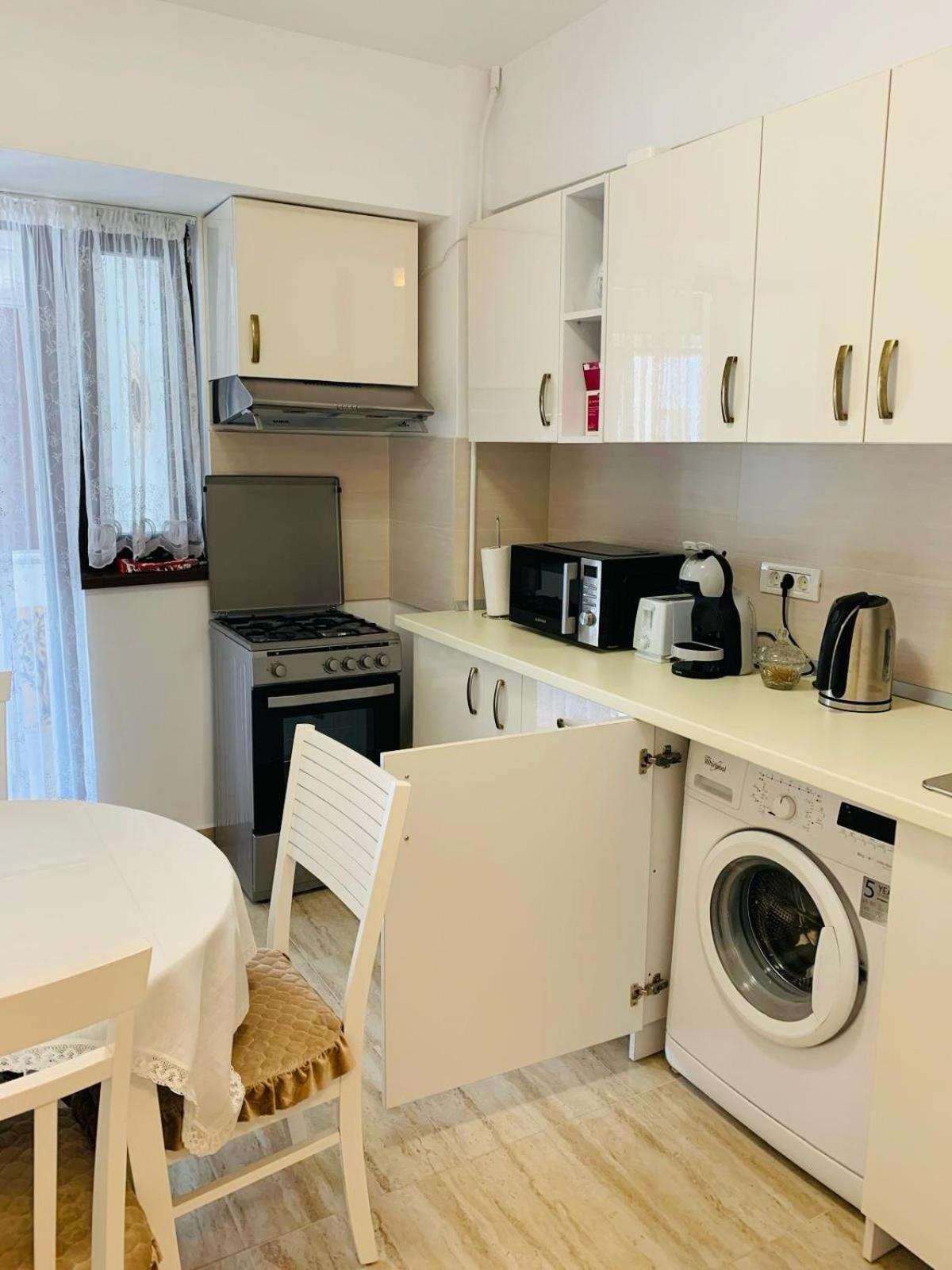 Sofiart Apartment Bucureşti Ngoại thất bức ảnh